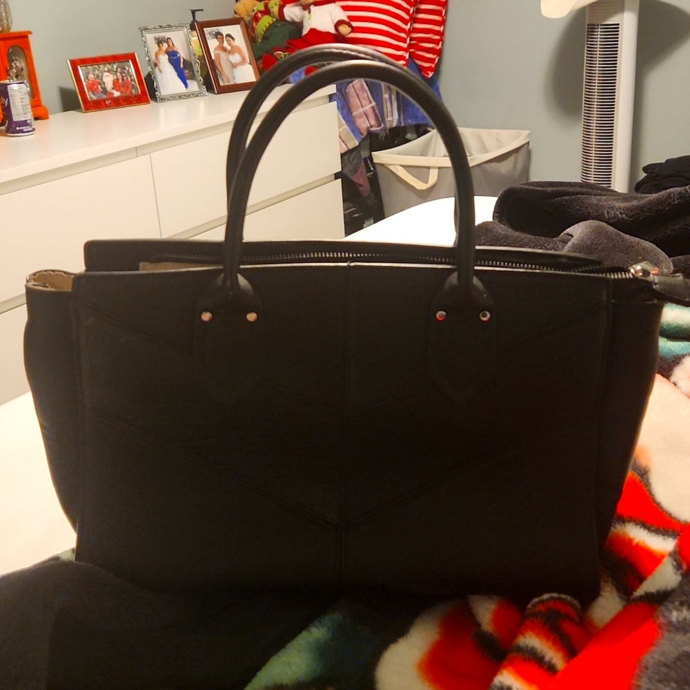 Mia and Luca purse